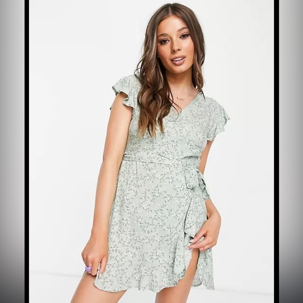 Aeropostale frill wrap dress mint‎ green Large